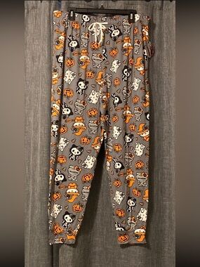 Hello Kitty Halloween Pajama Pants NWT Sanrio Pumpkin Spooky Sleep Lounge